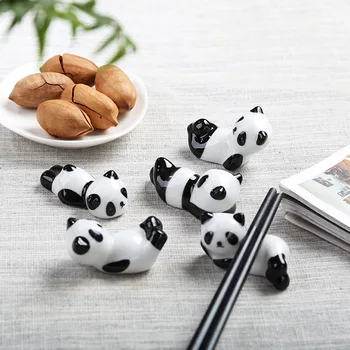 1Pc Gudrs Panda Keramikas Chopstick Turētājs Plaukts Radošo Sadzīves Chopstick Atpūtas Statīvs Galda piederumi Virtuves Sīkrīku Trauks Piederumi