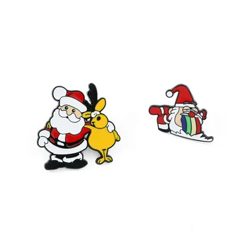 Smieklīgi karikatūra Santa broša Ziemassvētku Elk Metāla emblēma Apģērba soma piederumi adatas vairumtirdzniecības dāvanu draugiem